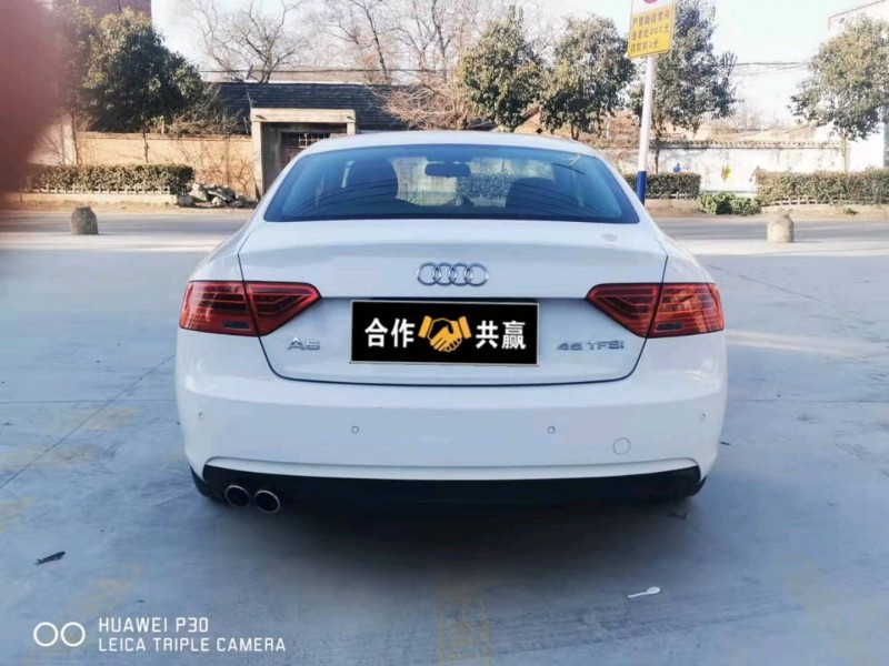 合肥16年奧迪A56