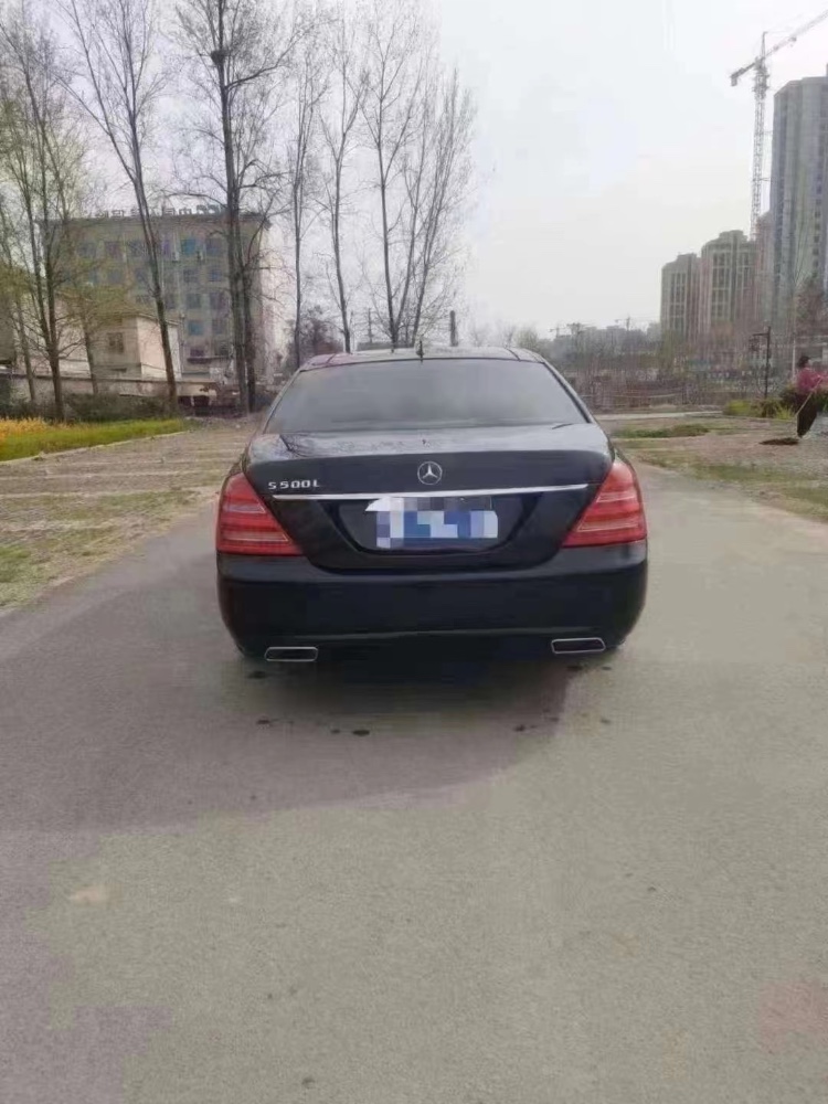 北京12年奔驰S8