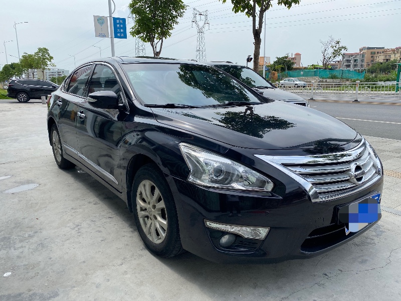 廣州13年日產天籟1