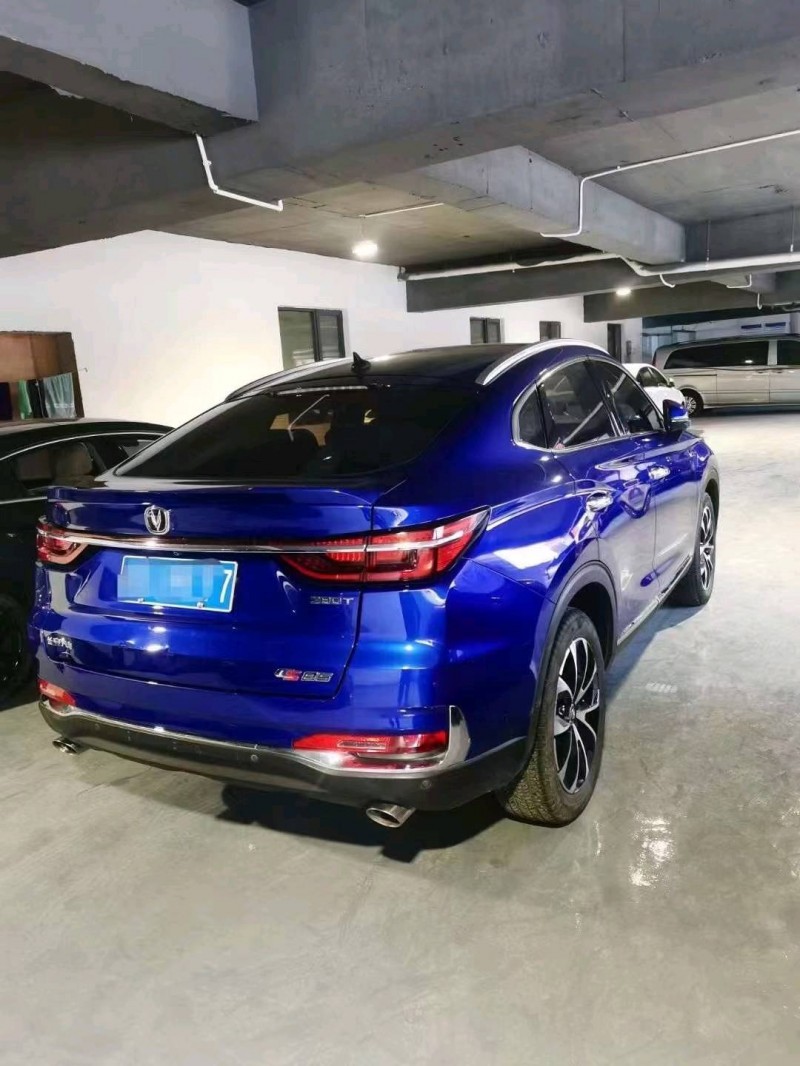 黔西南19年長安汽車CS854