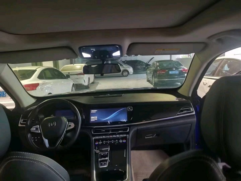 黔西南19年長安汽車CS857