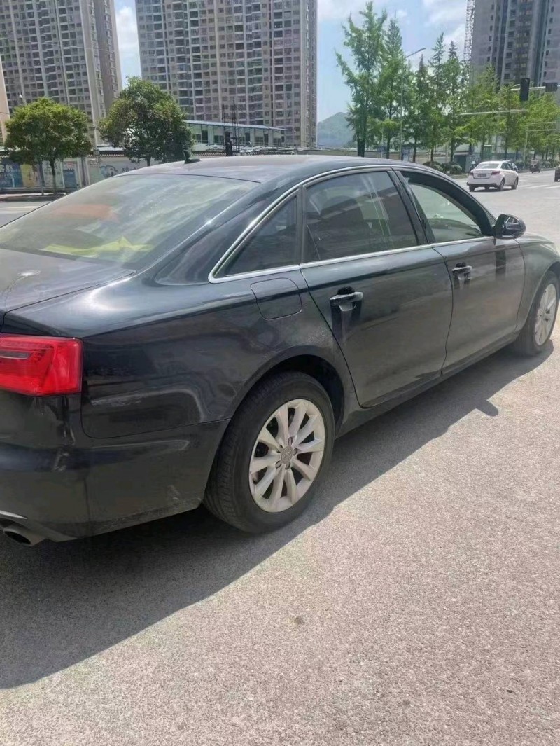 黔西南14年奧迪A6L9