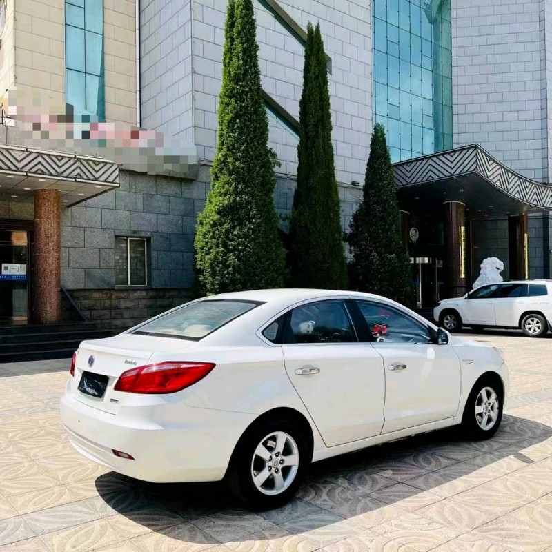 包頭13年長安汽車逸動7