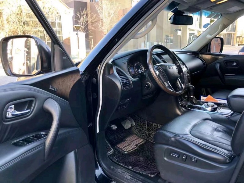 包頭11年英菲尼迪QX563