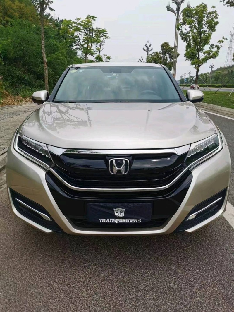 德陽19年本田CR-V9