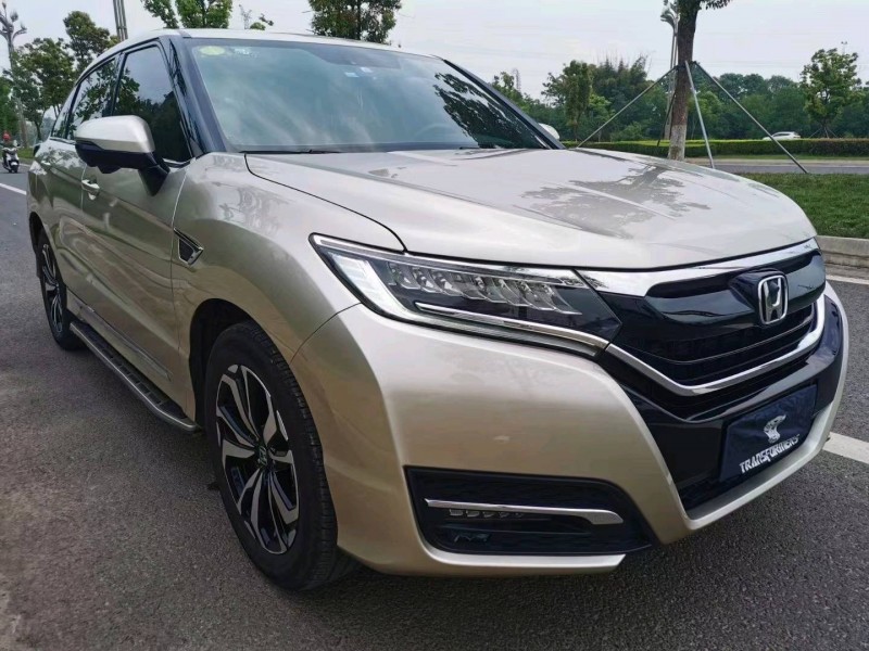 德陽19年本田CR-V8