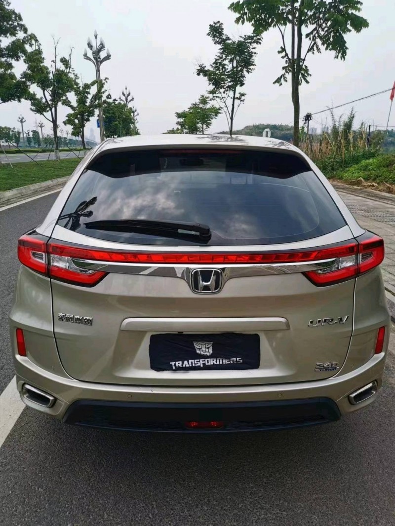 德陽19年本田CR-V7