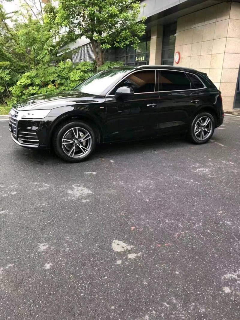 嘉兴21年奥迪Q53