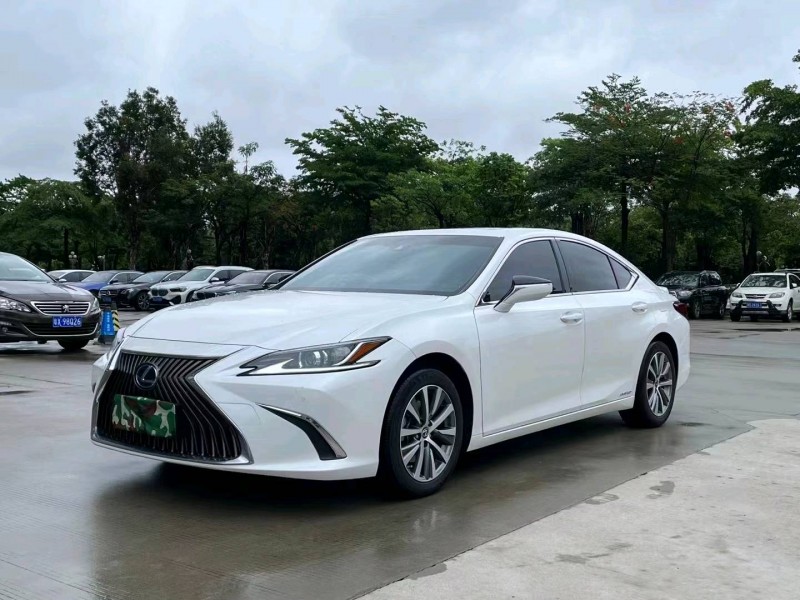 東莞21年雷克薩斯ES3