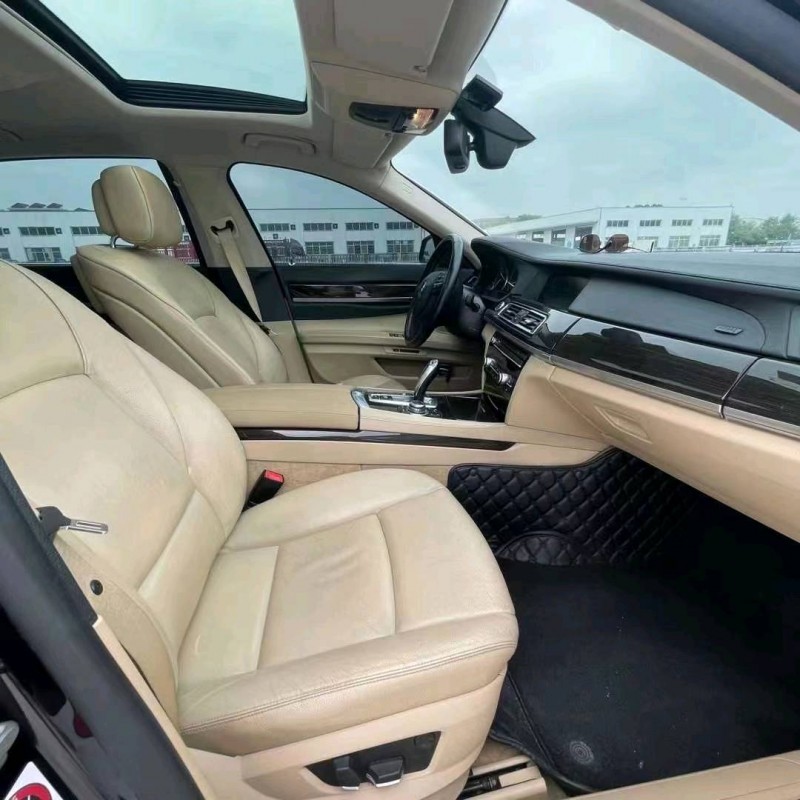 北京11年宝马7系4