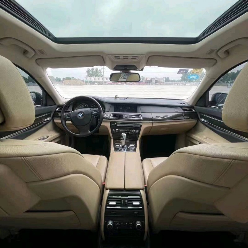北京11年宝马7系5