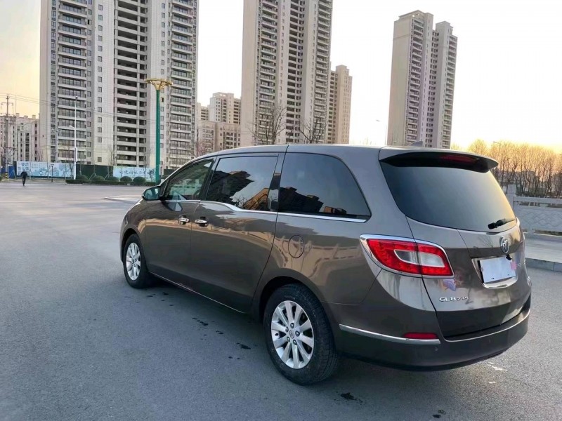 徐州16年别克GL83