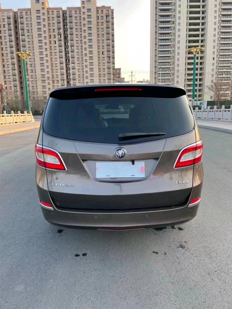 徐州16年别克GL85