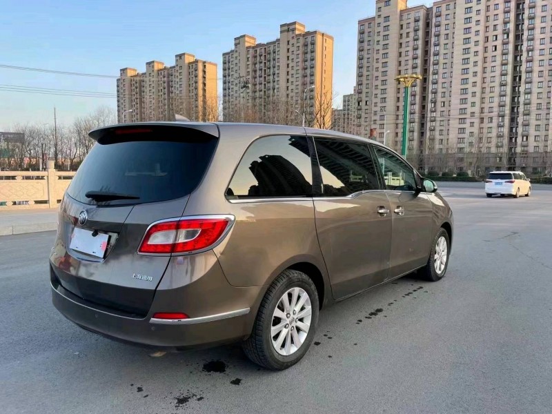 徐州16年别克GL86