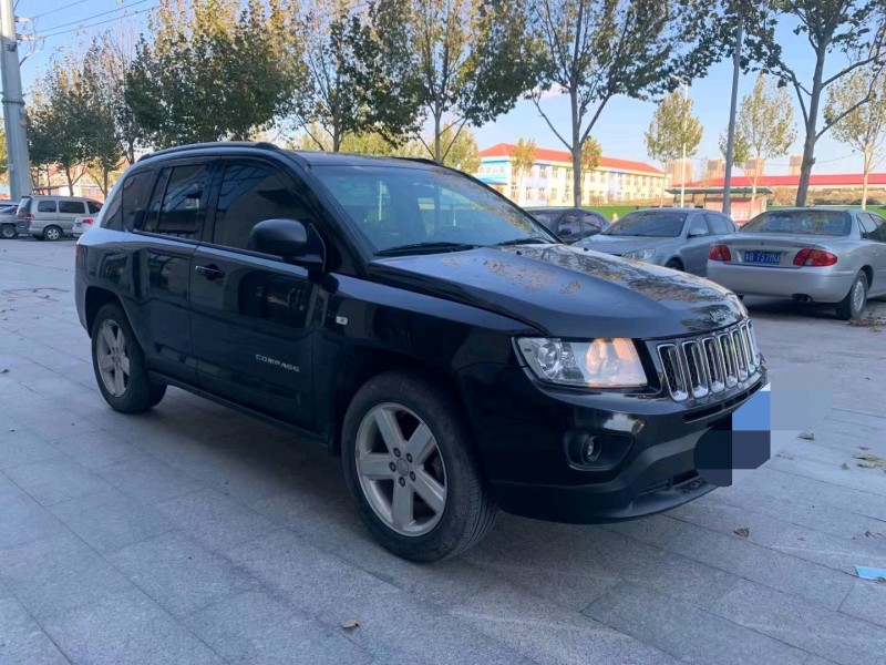 煙臺12年Jeep指南者3