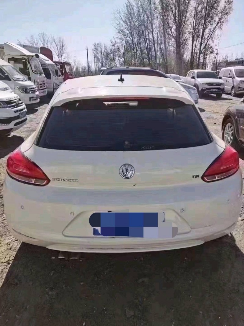 北京12年大众尚酷4