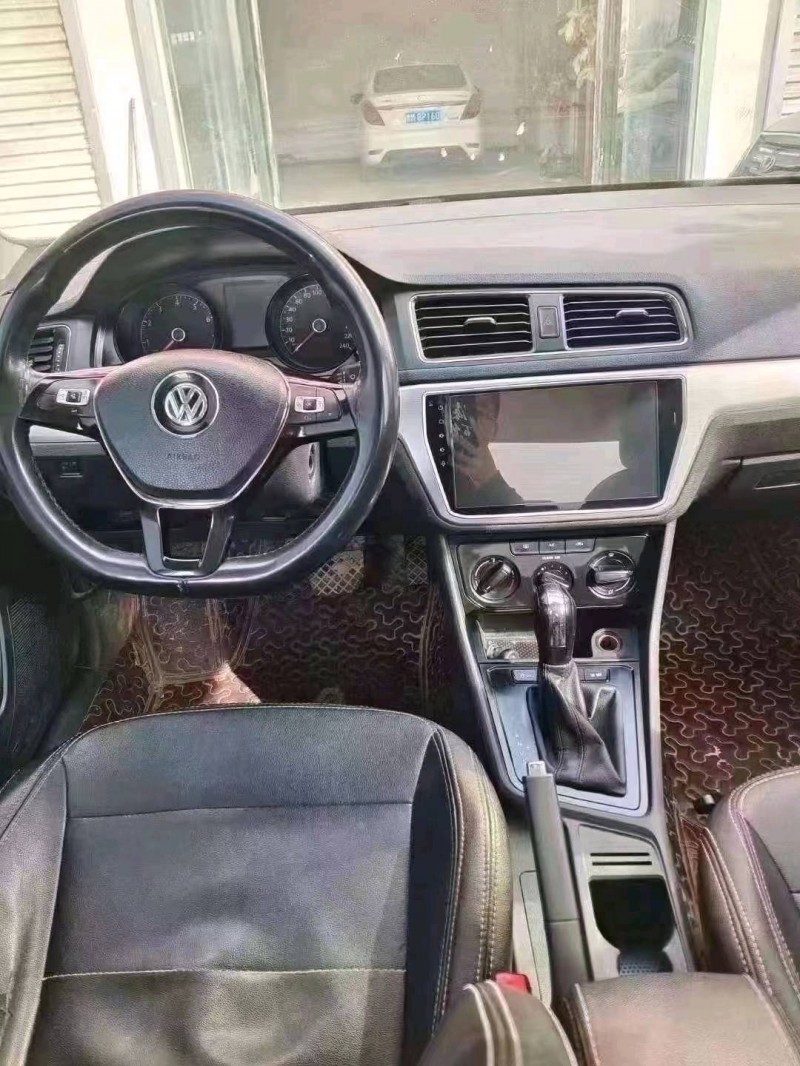 北京17年大众朗逸5