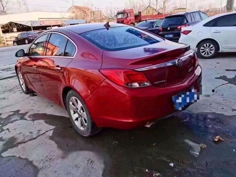 北京12年别克君威4