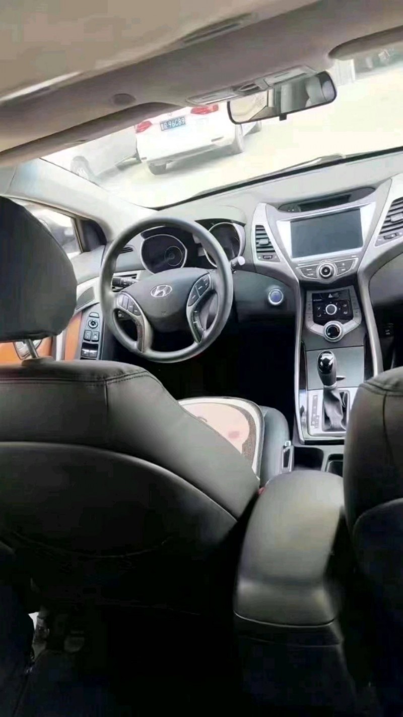 北京16年现代朗动2