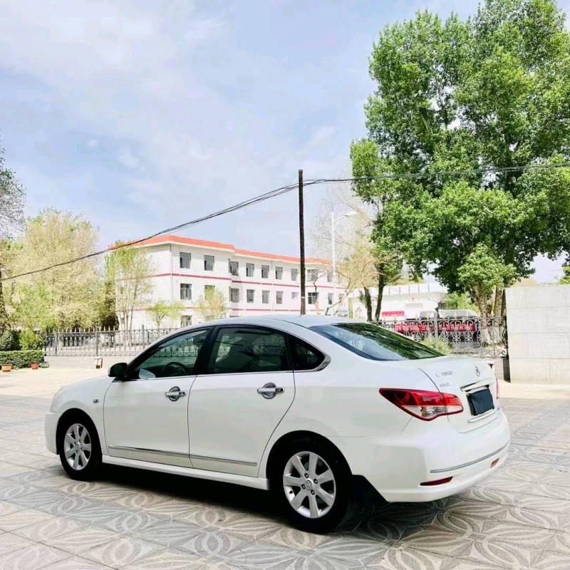包頭12年日產軒逸9
