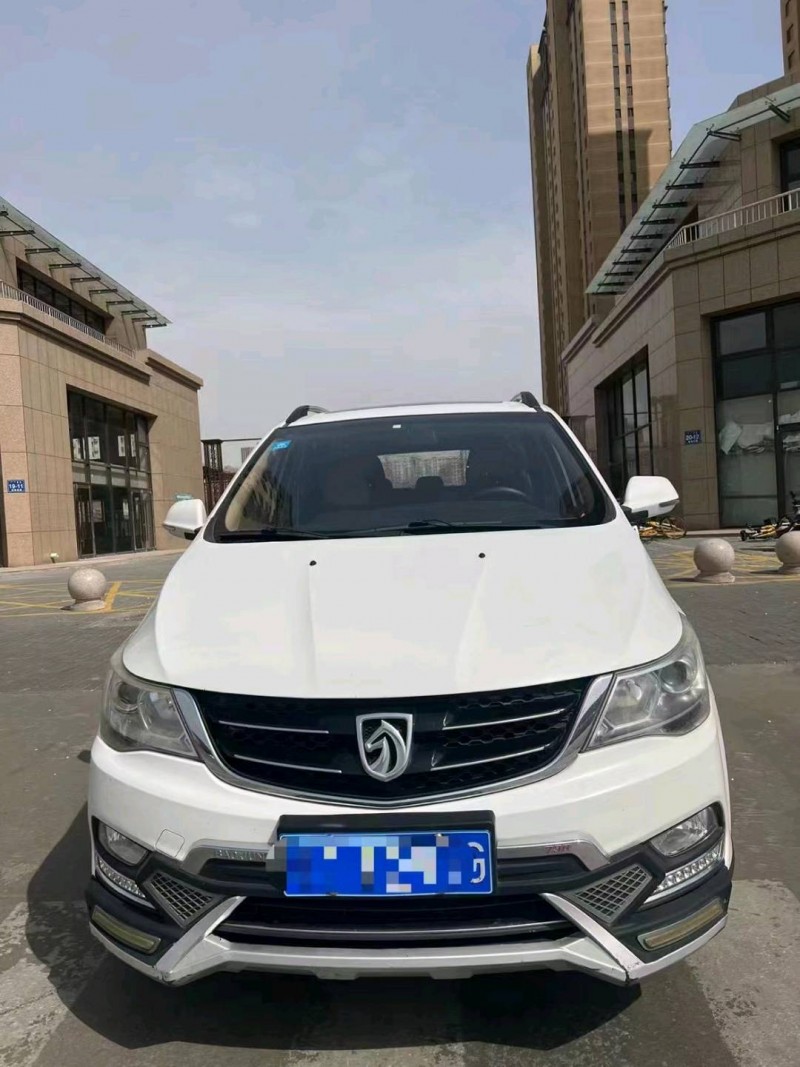 包頭16年寶駿7301