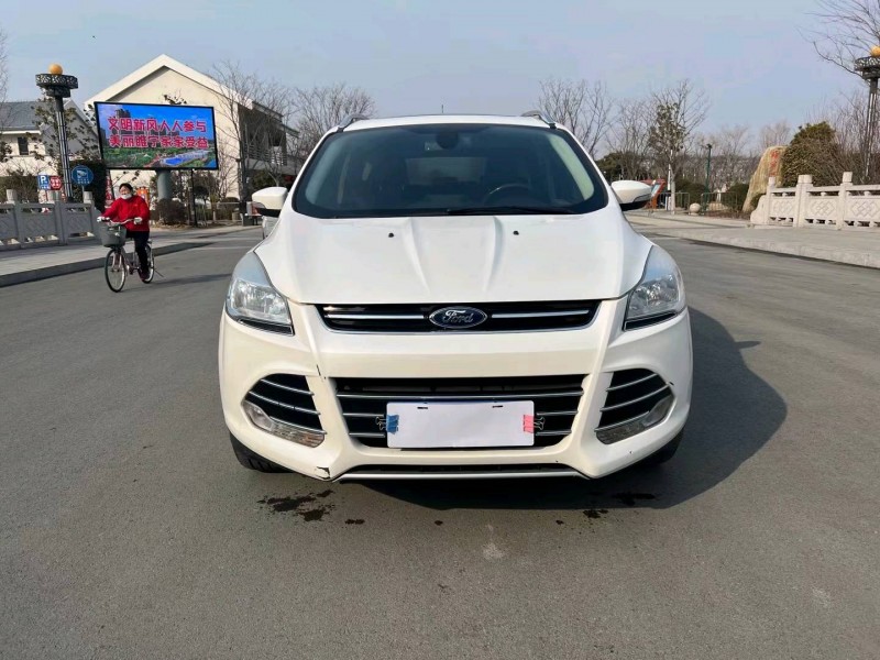 徐州16年福特翼虎9