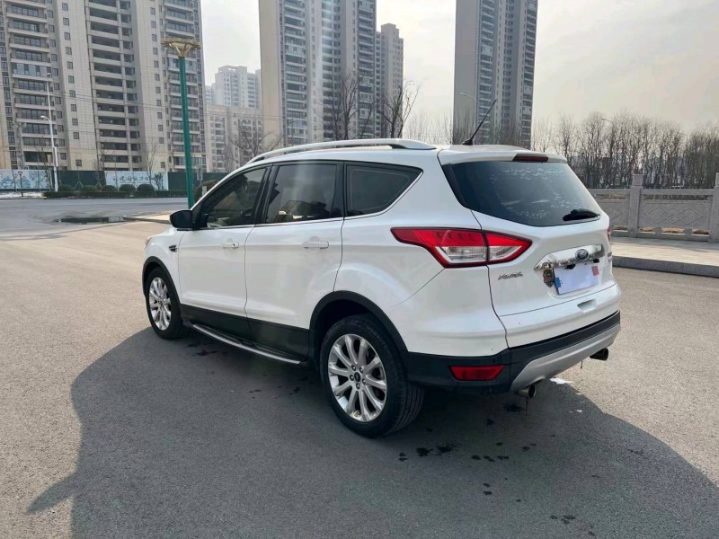 徐州16年福特翼虎4