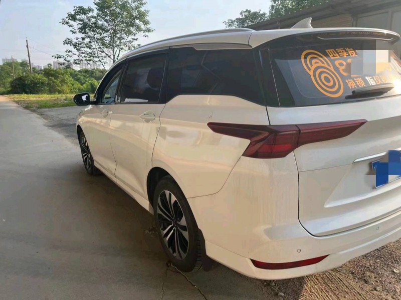 岳陽21年五菱汽車凱捷2