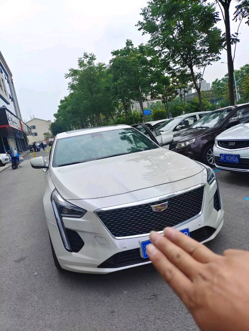邵陽19年凱迪拉克CT66