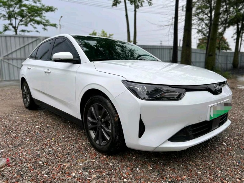 廣州21年威馬汽車EX-55