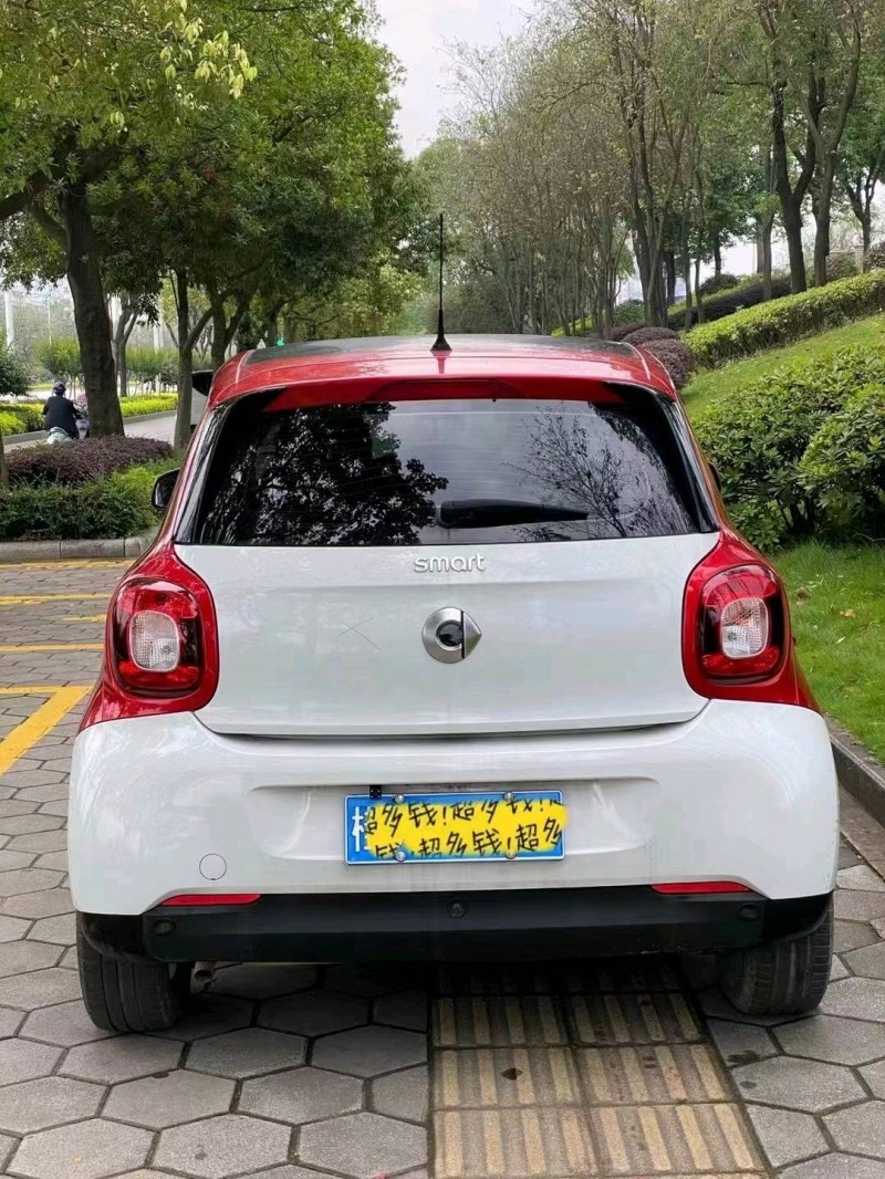 防城港19年奔馳smart5