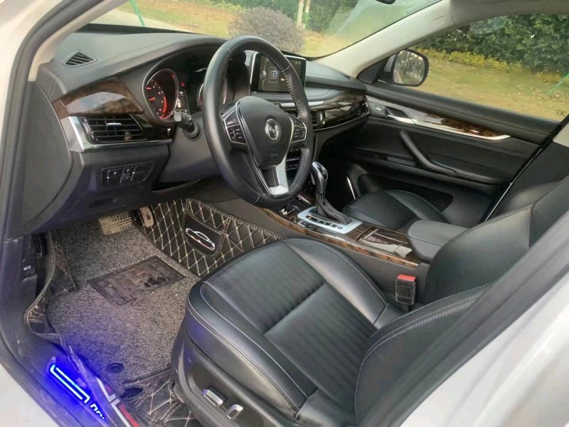 廣州18年漢騰汽車X75