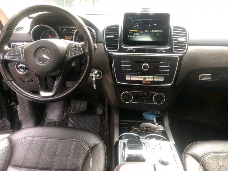 泰州16年奔驰GLE4