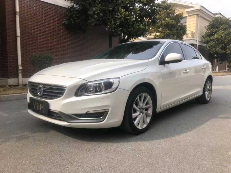 泰州17年沃尔沃S60L7