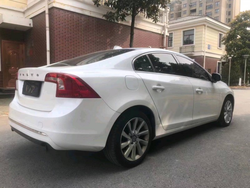 泰州17年沃尔沃S60L3