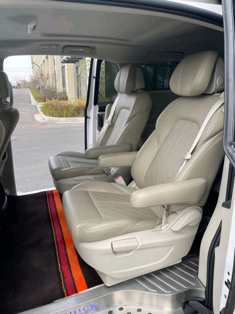 徐州19年别克GL84