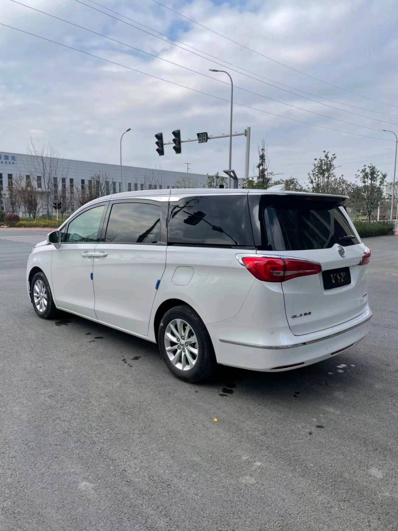 徐州19年别克GL88