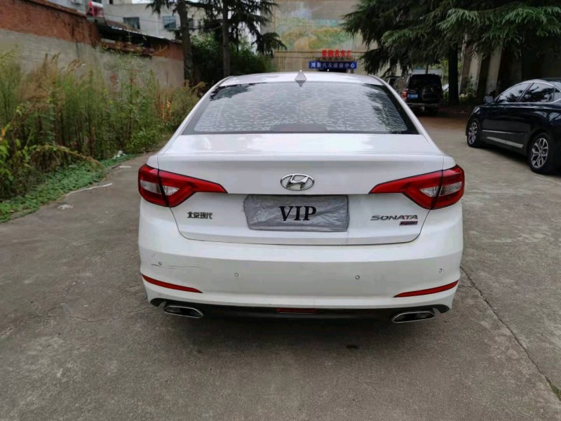 北京15年现代索纳塔九3