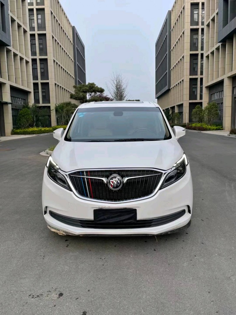 徐州18年别克GL89