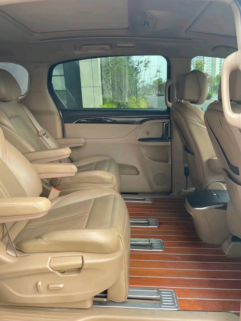 徐州18年别克GL86