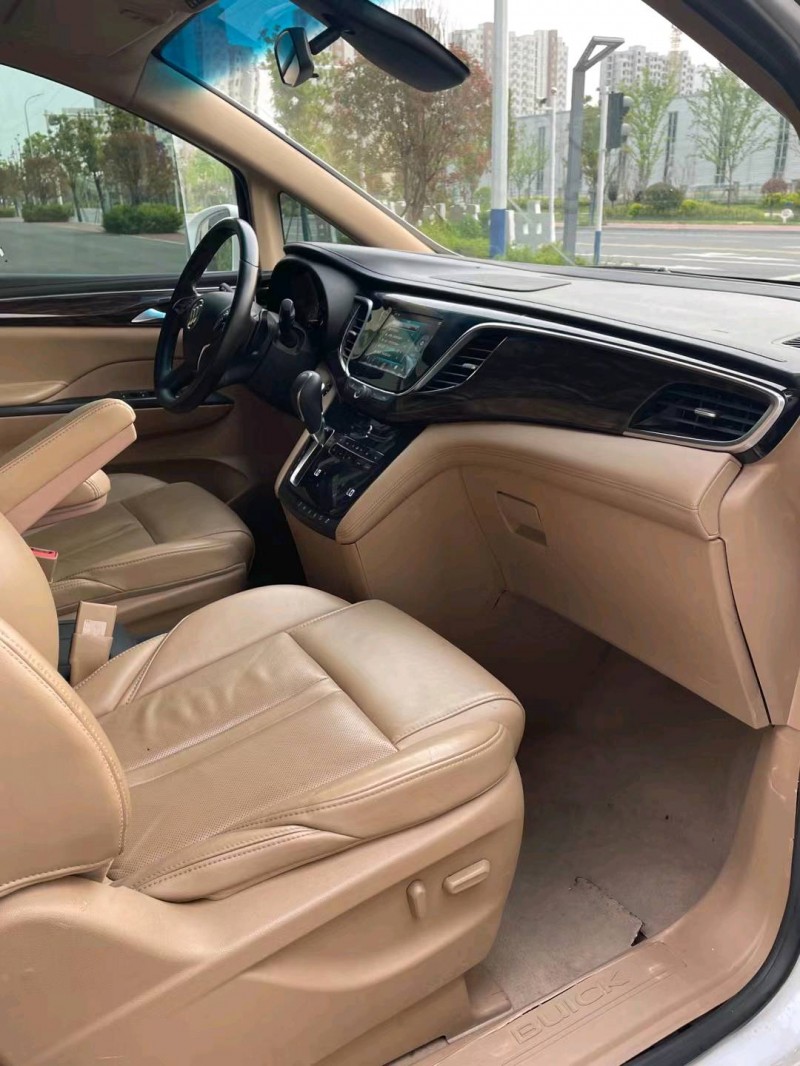 徐州18年别克GL85