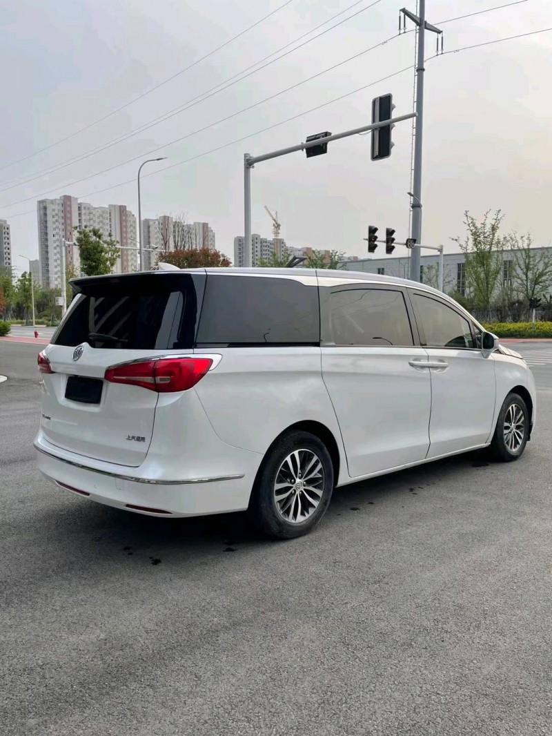 徐州18年别克GL83