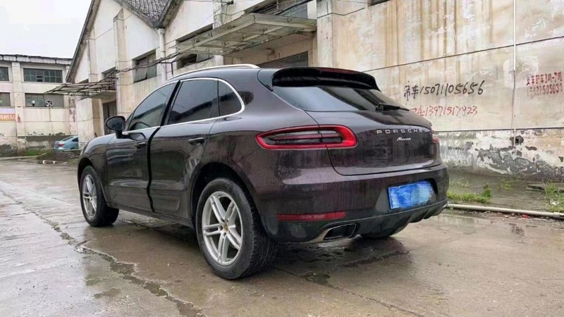 武漢15年保時捷Macan9