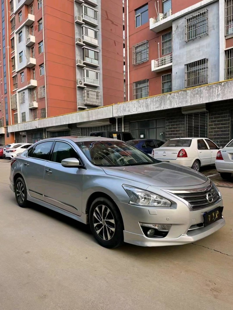 邢臺14年日產天籟3