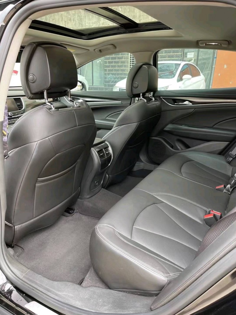 邢台18年别克君越6