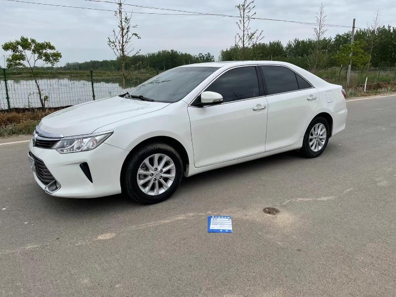 徐州17年丰田凯美瑞3