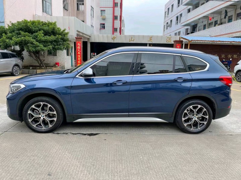 中山20年宝马X13