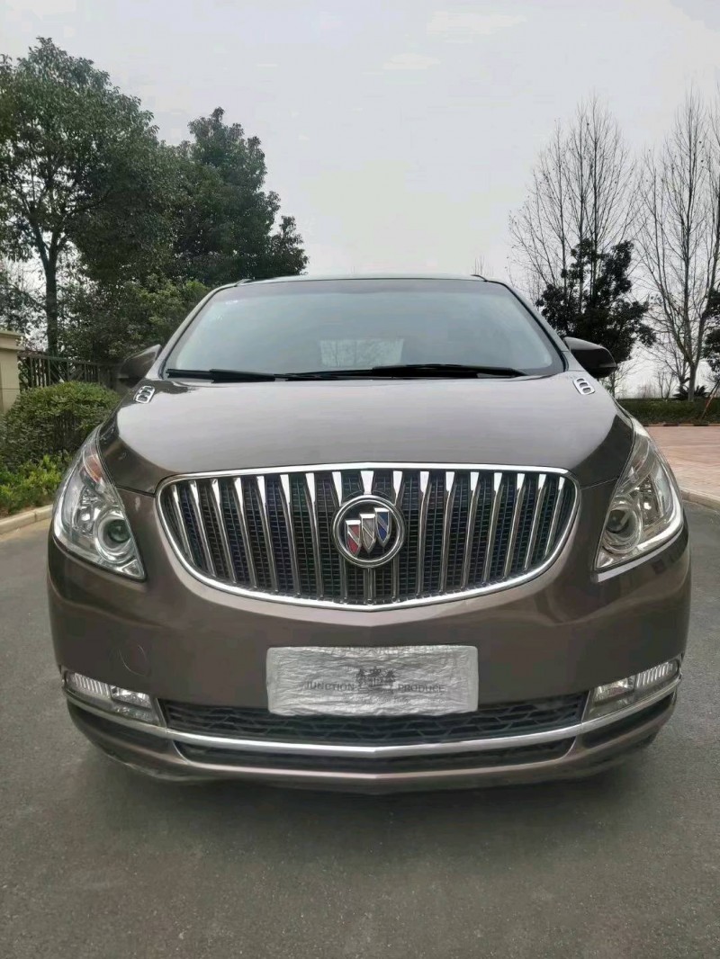 宜春16年別克GL81