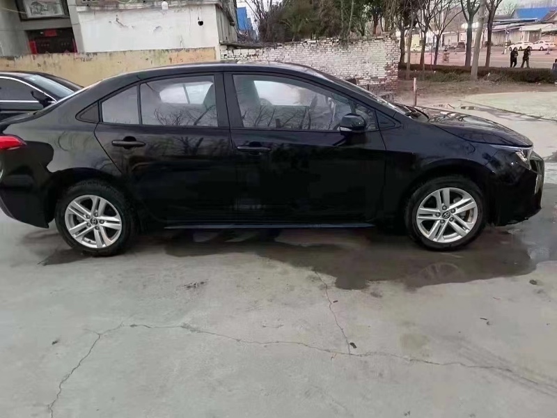 北京20年丰田雷凌3