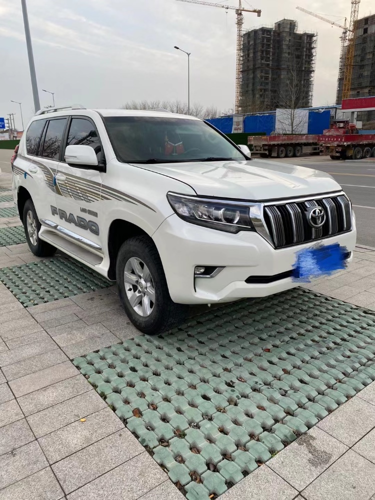 徐州19年丰田普拉多4